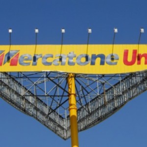 Crisi: Mercatone Uno e La Prealpina