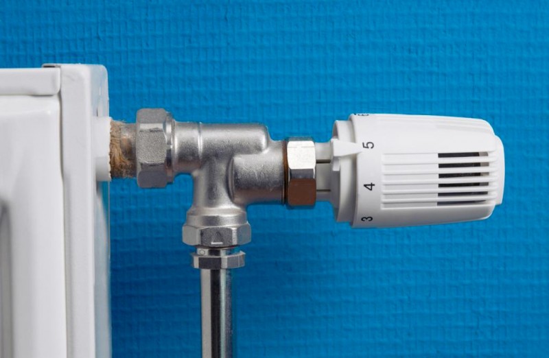 Valvole termostatiche: spesa media di 78 euro l’una