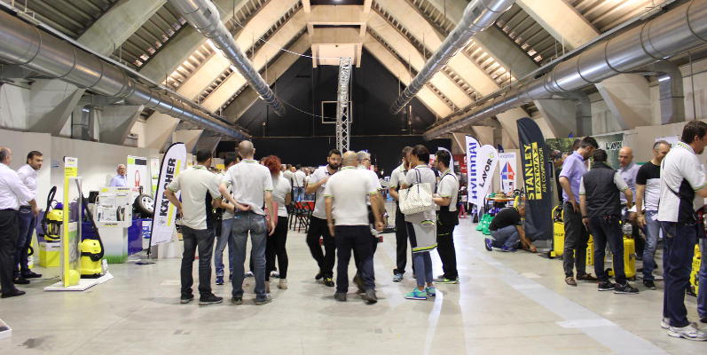 Leroy Merlin. La formazione diventa fiera