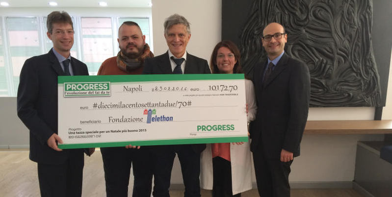 Progress e “Una tazza speciale per un Natale più buono”