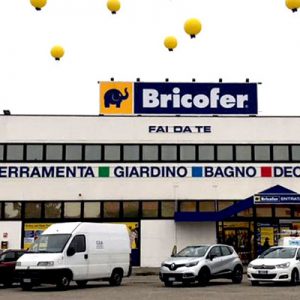 Bricofer chiude a Mantova?