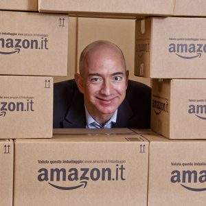 Amazon, multata per  vendita di pesticidi illegali