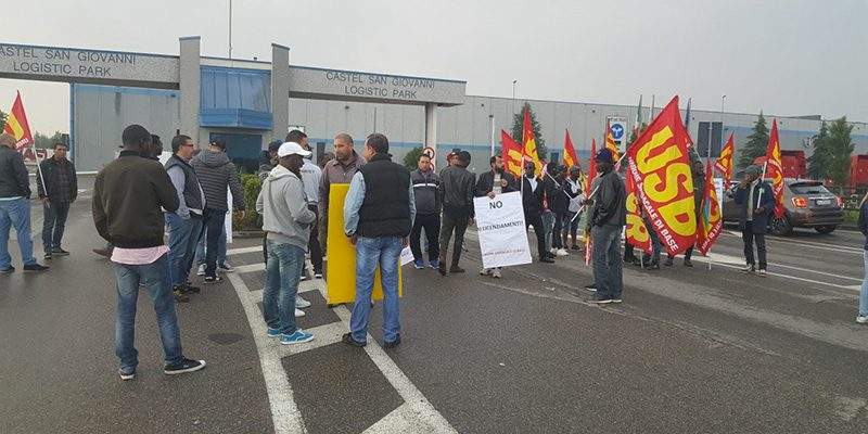 Occupato il polo logistico Leroy Merlin di Castel San Giovanni