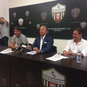 Ascoli. Pulcinelli firma