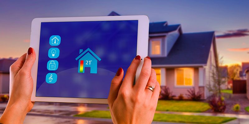 Agli italiani la casa piace smart