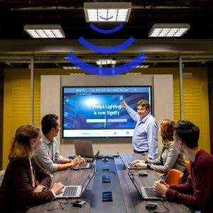 Signify, la connessione passa attraverso la luce