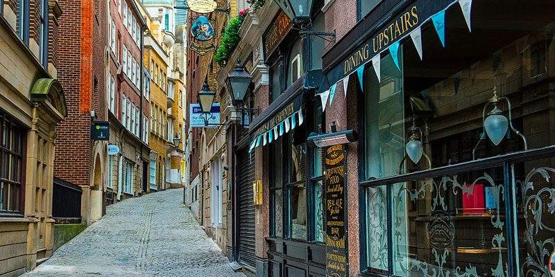 Il negozio del futuro: da shopping experience a human experience