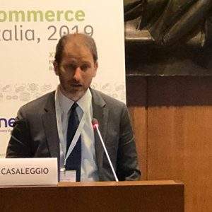 Casaleggio Associati. Il 62% degli italiani acquista sul web