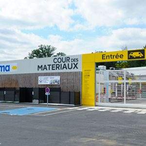Kingfisher in Francia: 11 negozi chiusi e 789 posti persi