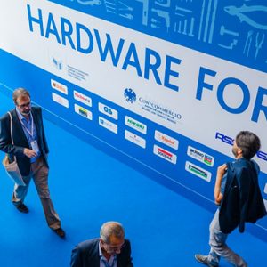 Anche Hardware Forum rimandato al 2021