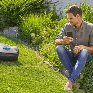 Nuovi robot rasaerba GARDENA, per giardini medio-grandi