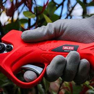 Shear 168, la forbice con batteria al litio