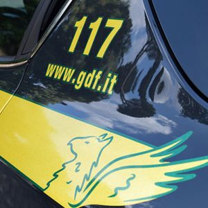 Sequestrati migliaia di articoli per il bricolage