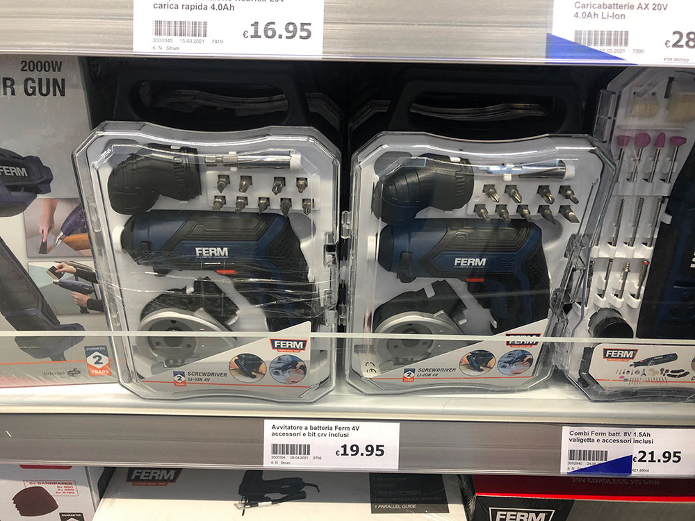 Action a Vanzaghello (MI)