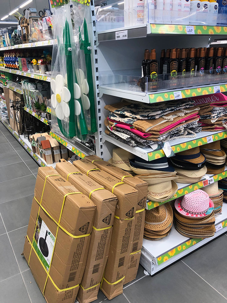 Action a Vanzaghello (MI)