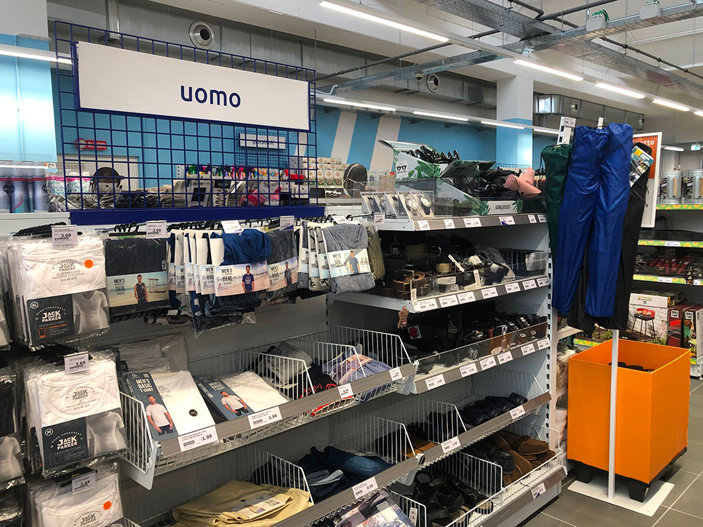 Action a Vanzaghello (MI)