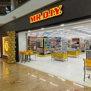 Mr. Diy arriva in Grecia