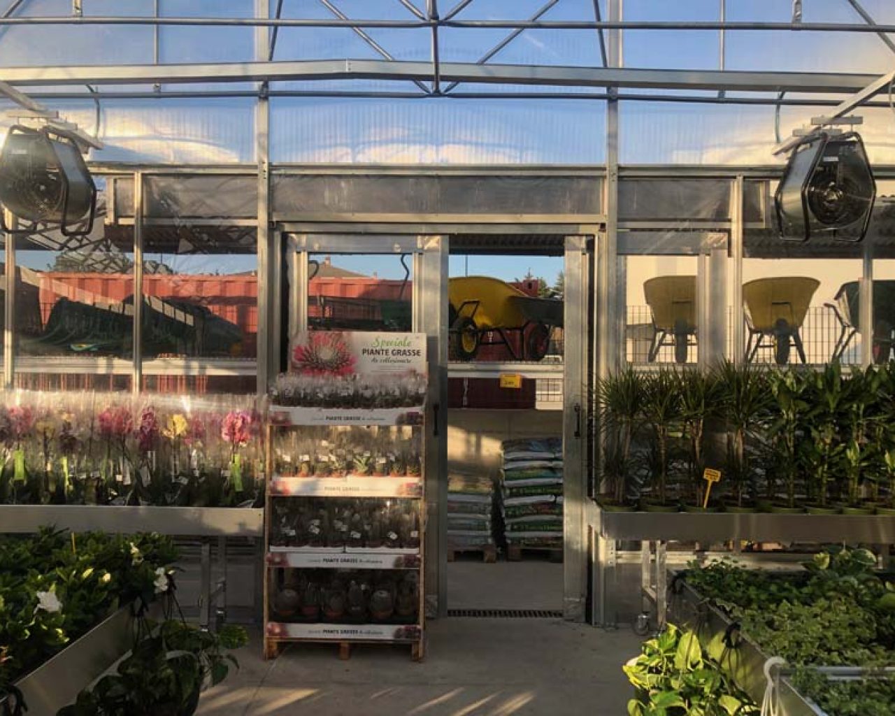 La nuova serra di Brico OK a Tradate (VA)