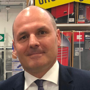 Cesare Epinati lascia OBI Italia