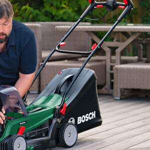 Rasaerba Bosch senza fili e con 2 batterie