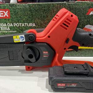 La mini sega da potatura a batteria M-MS18 di Valex