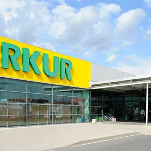 MERKUR e Plenitude firmano una partnership per la mobilit&agrave; elettrica