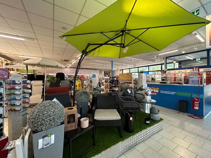 Utility Cipir ad Arona (NO)