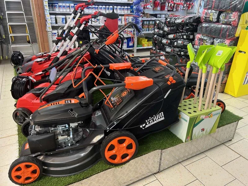 Utility Cipir ad Arona (NO)