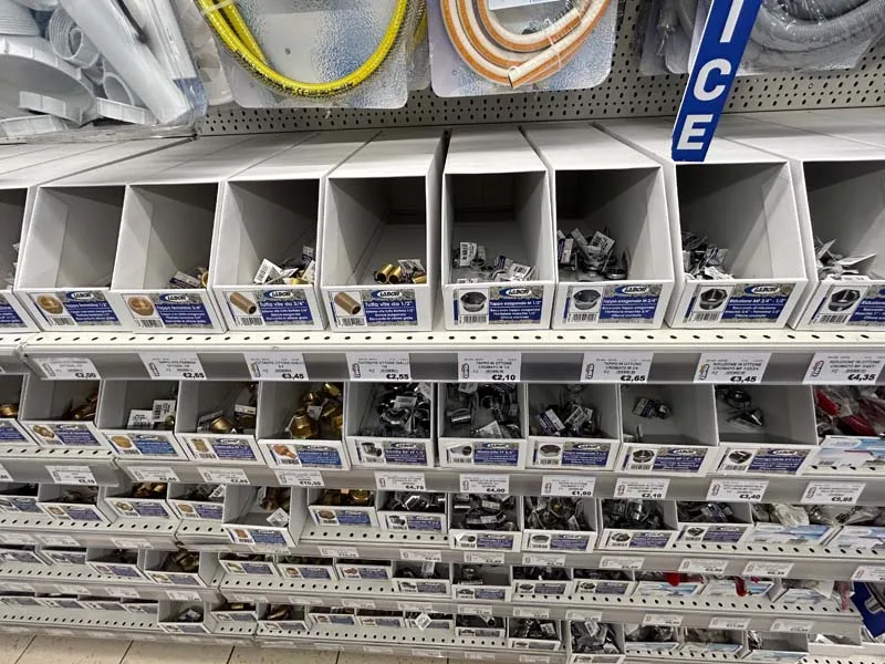 Utility Cipir ad Arona (NO)