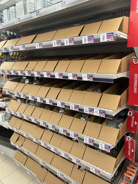 Utility Cipir ad Arona (NO)