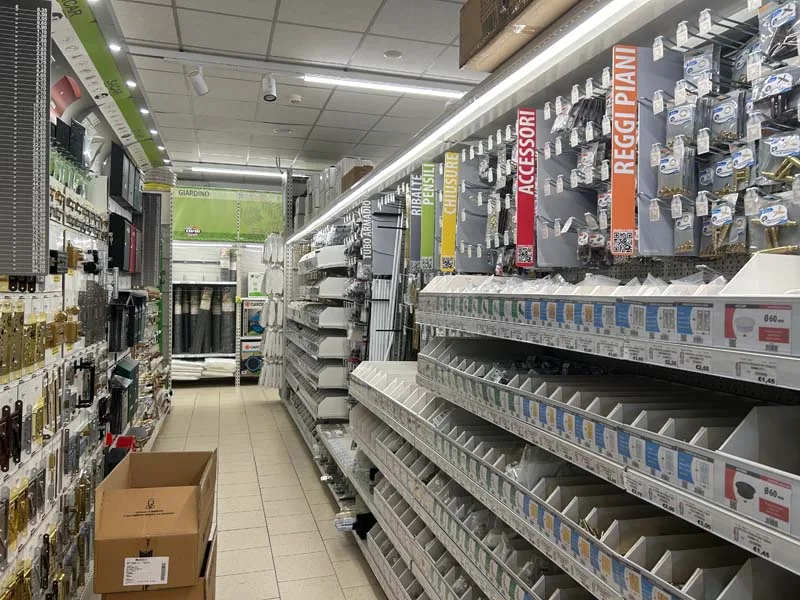 Utility Cipir ad Arona (NO)