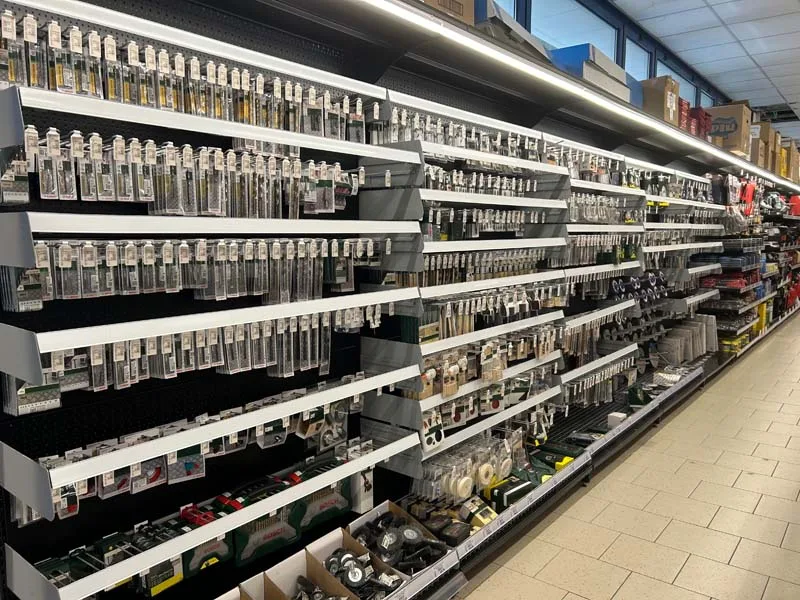 Utility Cipir ad Arona (NO)