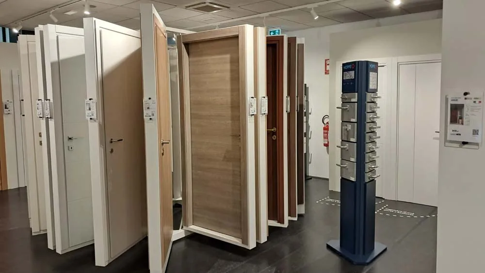 Leroy Merlin, Showroom Casa a Como