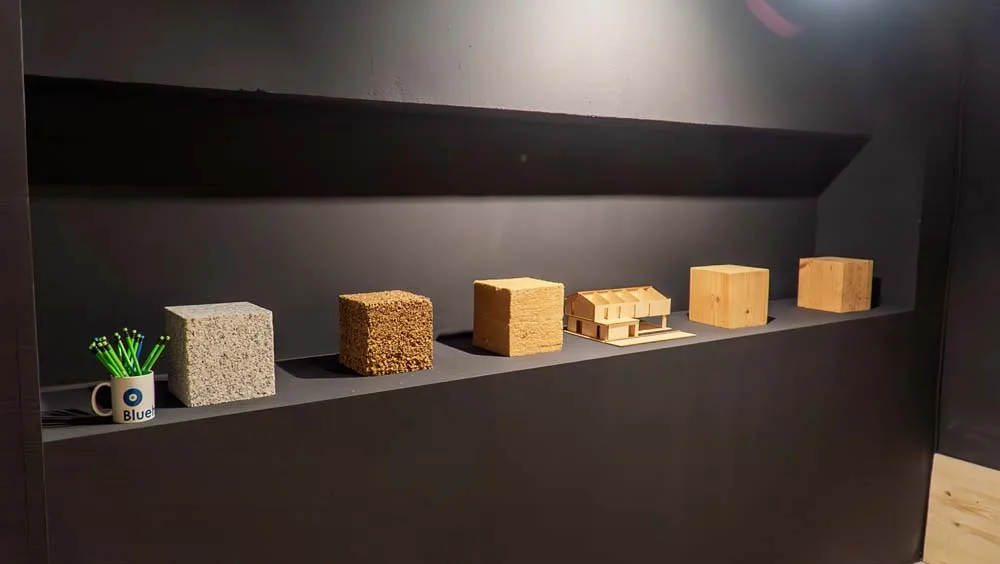 Showroom Opera Bluehouse a Milano