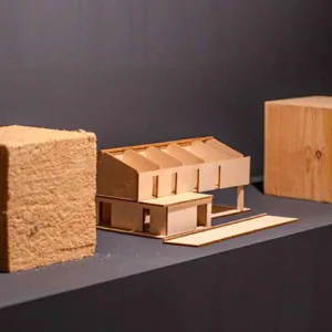 Opera Bluehouse, uno showroom per le abitazioni in legno