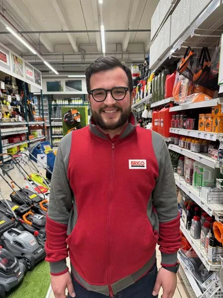 Il direttore del negozio Pietro Boffelli