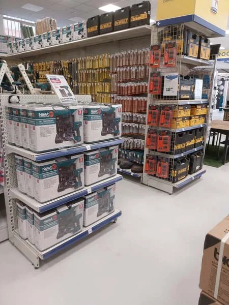 Bricofer a Camposano (Na)