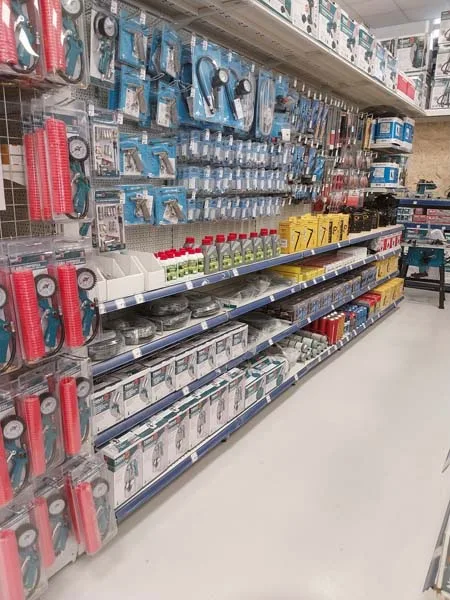 Bricofer a Camposano (Na)