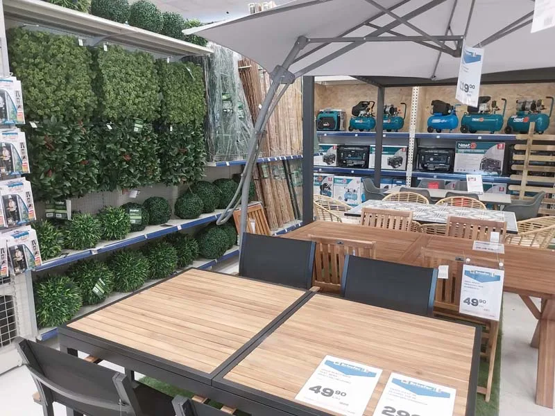 Bricofer a Camposano (Na)