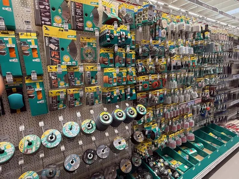 Brico OK ad Abbiategrasso (MI)