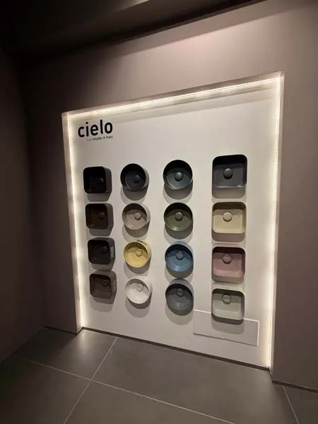 Orsolini Showroom viale Cassala, Milano