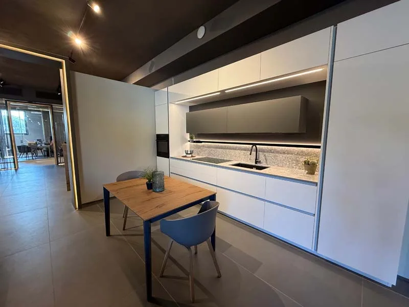 Orsolini Showroom viale Cassala, Milano