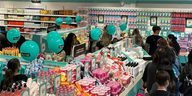 Normal apre il nuovo store a Milano