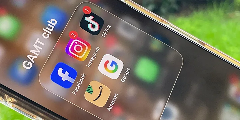 loghi Google e social network