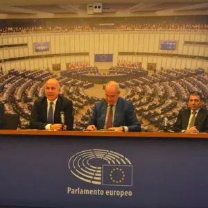 eCommerce: Aires Confcommercio chiede regole più chiare