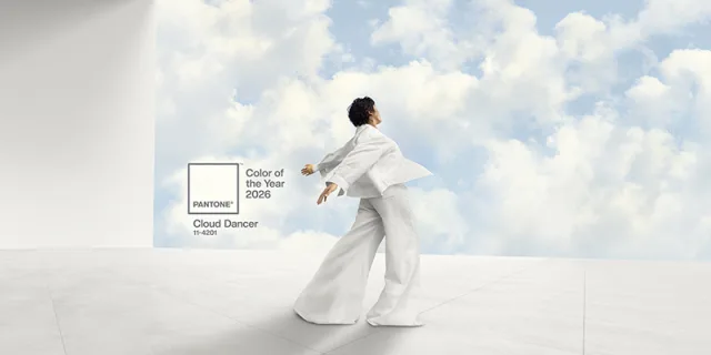 Pantone sceglie Cloud Dancer come Color of the Year 2026