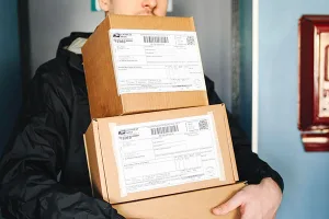 eCommerce: aumentano i costi per i pacchi extra-UE