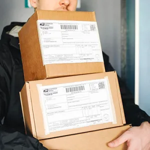 eCommerce: aumentano i costi per i pacchi extra-UE