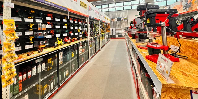 Tra i Reparti. Utensili elettrici 2