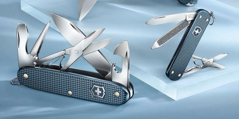 coltello multifunzione Victorinox-ALOX-2026-GlacialBlue